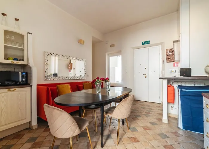 Apartamento 4-rooms Flat At Vatican Roma
