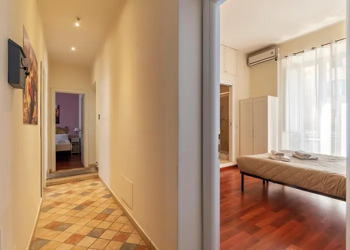 Апартаменты 4-rooms Flat At Vatican *