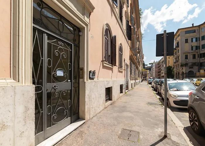 Apartamento 4-rooms Flat At Vatican Roma